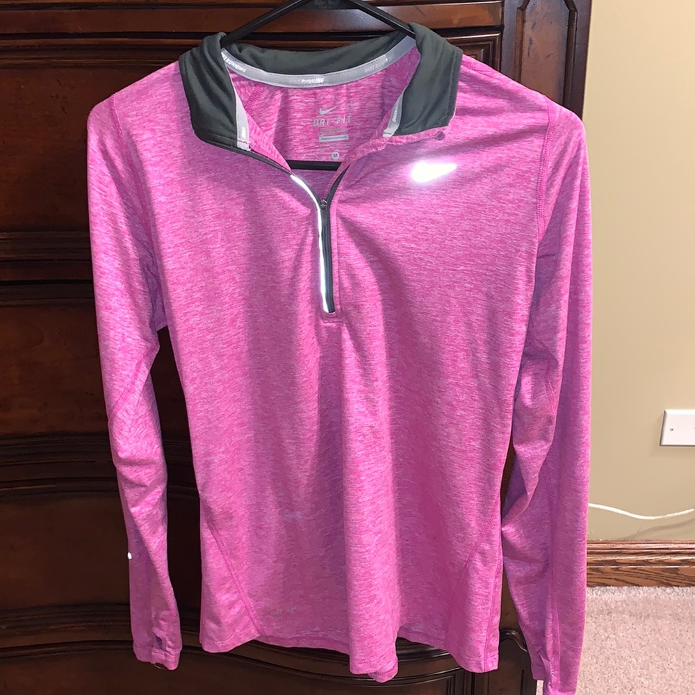 Women’s Nike Quarter zips